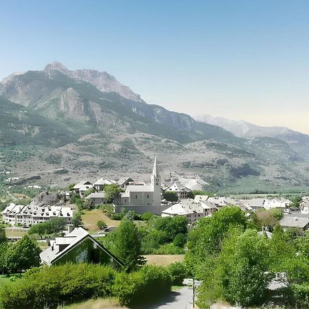 Appartement Paisible A Saint-Crepin Avec Vue Sur La Montagne Exteriör bild