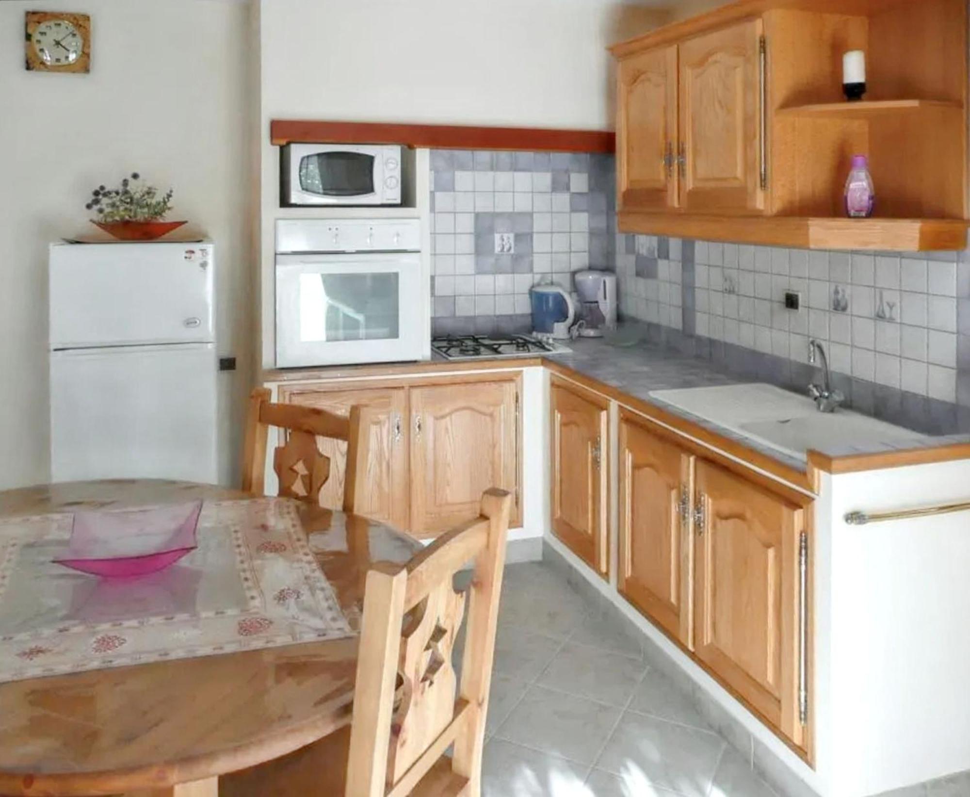 Appartement Paisible A Saint-Crepin Avec Vue Sur La Montagne Exteriör bild