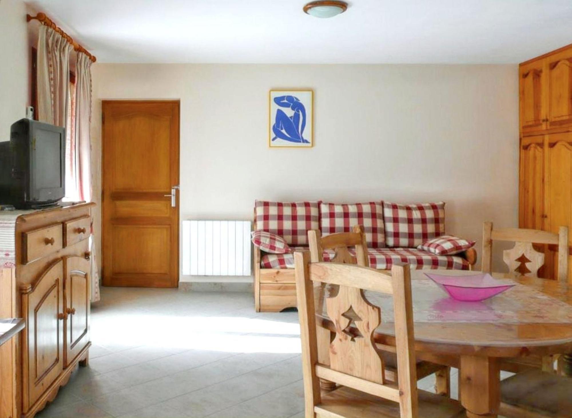 Appartement Paisible A Saint-Crepin Avec Vue Sur La Montagne Exteriör bild